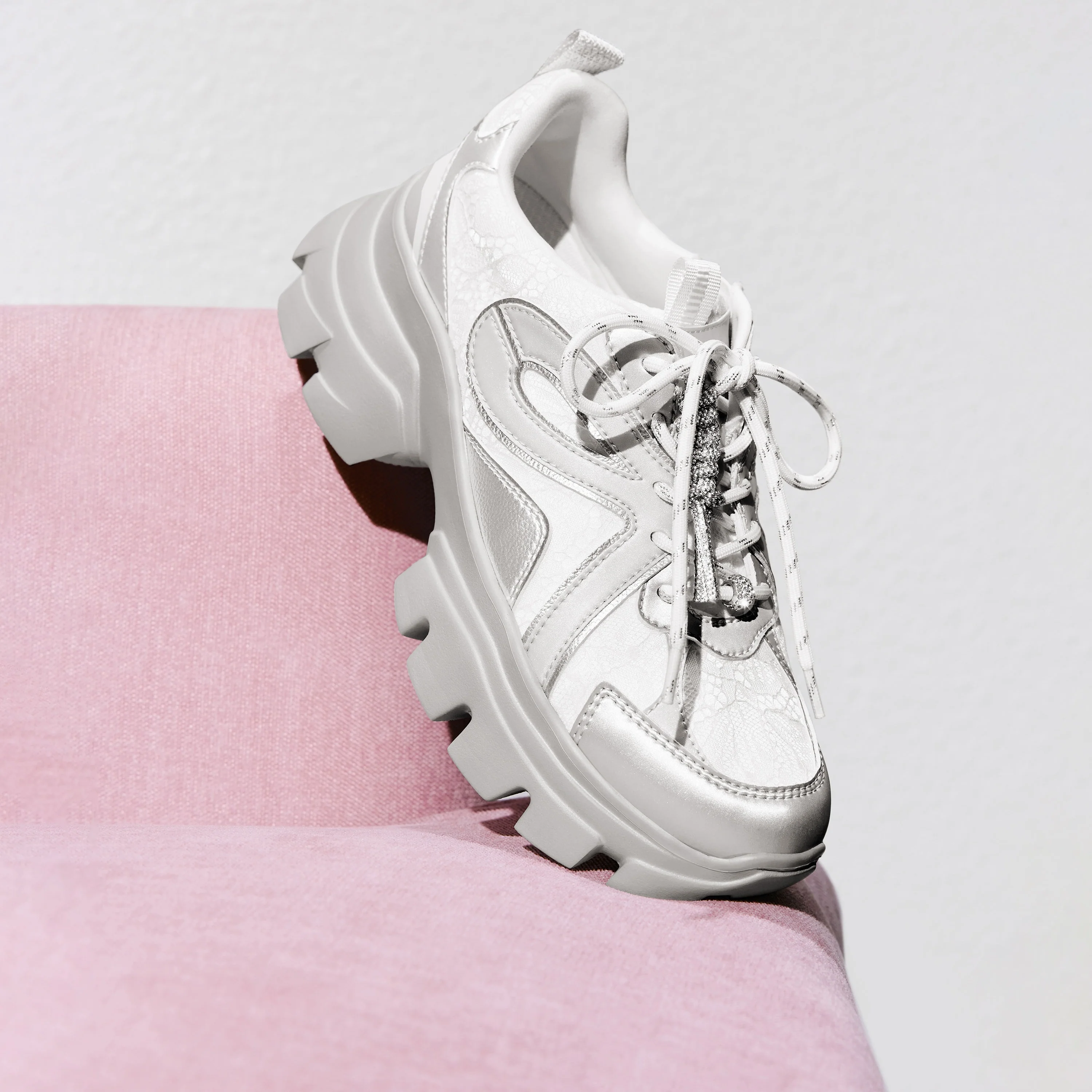 White X Woman Lace Chunky Sneakers - Image 6